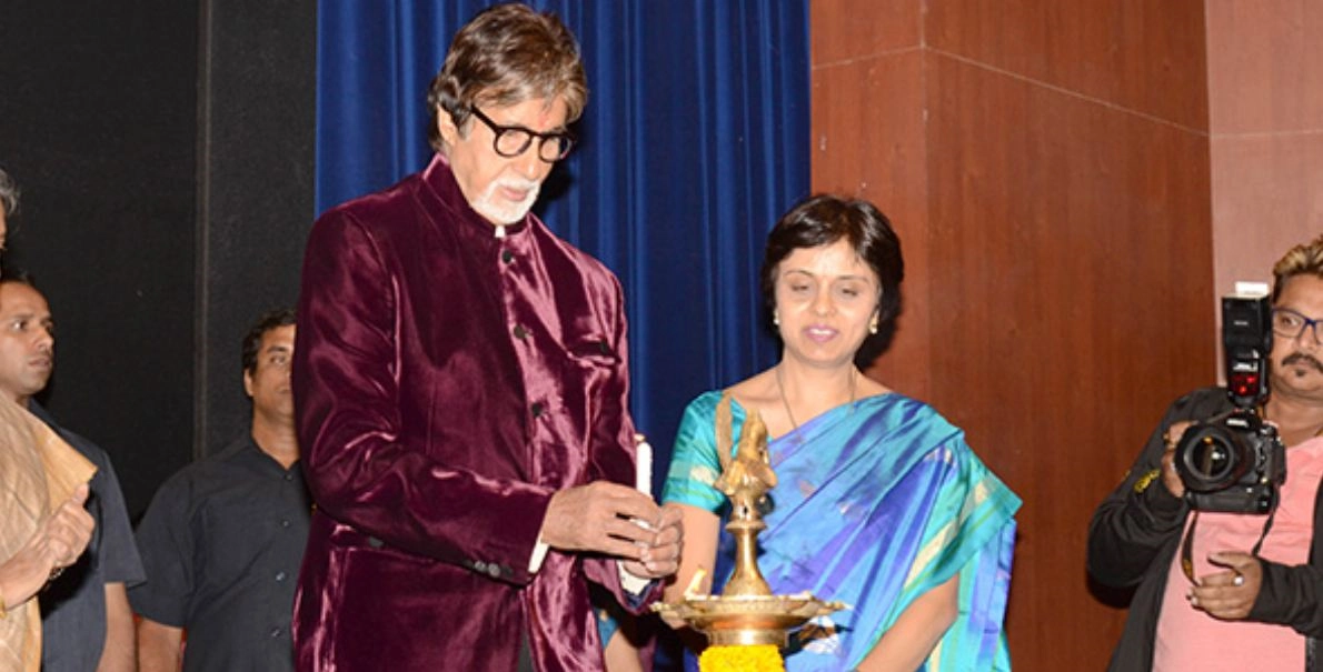 SIU welcomes Mr. Amitabh Bachchan